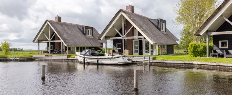luxe villa op Waterpark Terkaple