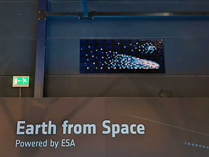 Invader bij Space Expo in Noordwijk