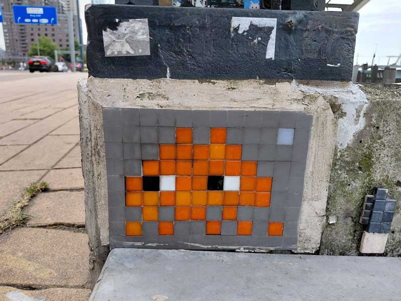 Invader mozaïek in Rotterdam