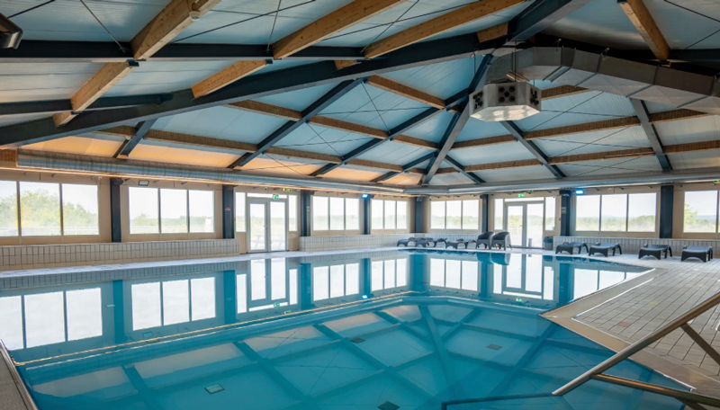 Zwembad op Landal Ferienresort Cochem