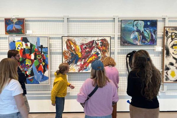 Museum Cobra, rondleiding door Tineke