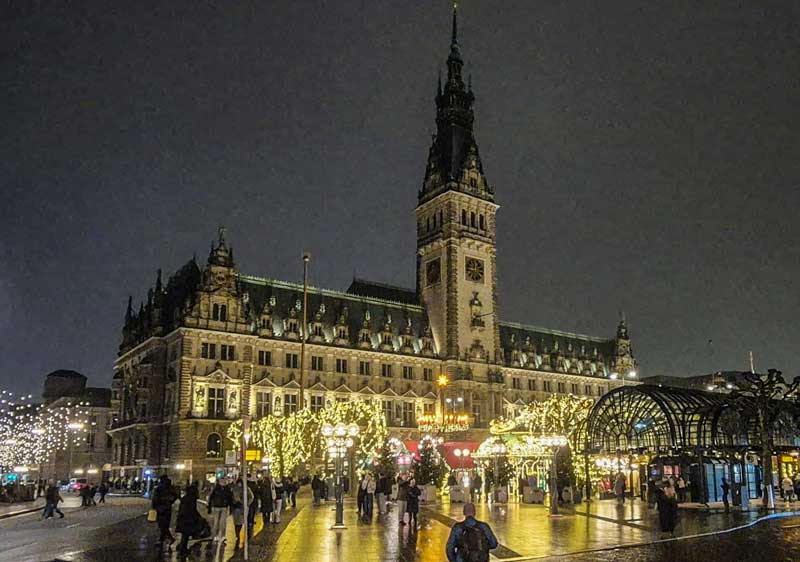 Kerstmarkt in Hamburg bezoeken